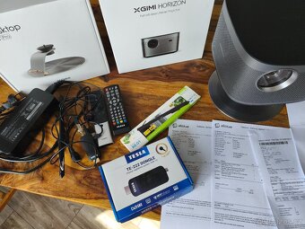 Projektor XGIMI Horizon,stojan,plátno Aveli,DVB-T2 - 5