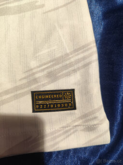 Dres Fc Barcelona Biely Farebný Unikátny Zberateľský Nový - 5