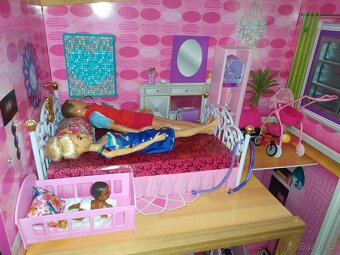 Velký dřevěný barbie domeček - 5