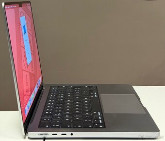 MacBook Pro 14” CTO 2021 /32GB/M1 Pro/512GB SSD DISK/Záruka - 5