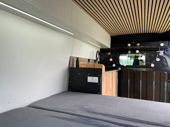 Cestovní obytná dodávka Iveco 2.3 L2H2, rok 2017 - 5