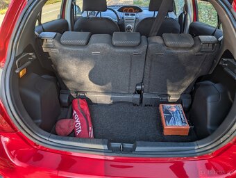 Toyota Yaris - 5