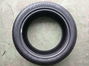 Pár zimních pneu Good Year Ultragrip Perform. 275/45 R20 XL - 5