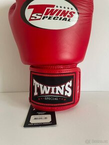 Twins BGVL3 (12oz) boxerské rukavice - 5