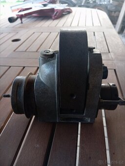 Magneto Bosch FF-4A , Tatra 30 - 5