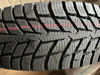 Nokian Snowproof 215/75 R16 C - 5