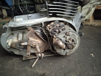 Motor Jawa 250 - 5