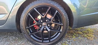 Škoda Octavia 3 rs 2.0 Tsi Challenge - 5