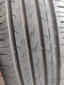Continental EcoContact 6 215x65 R16 98H - 5