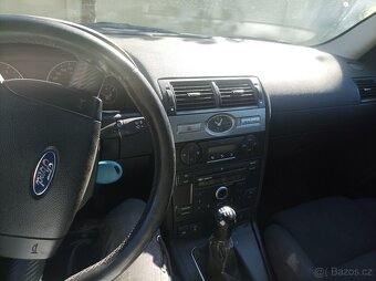 Ford Mondeo 2.5i v6 - 5