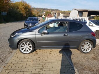 Peugeot 207 1,6i GTI 128Kw - 5