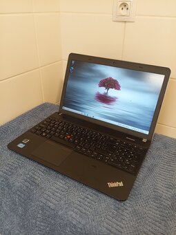 Notebook Lenovo ThinkPad Edge E531 - Hezký stav - 5