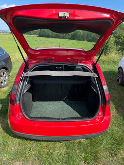 prodám Ford Fiesta - 5
