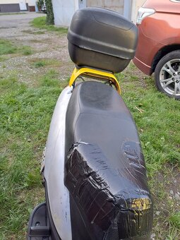 Skútr 50, čtyřtakt - 5