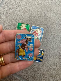 Mix různých broží - 5