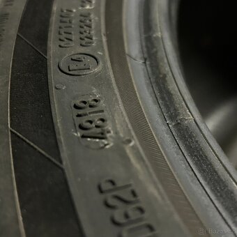 Letní pneu 325/35 R22 110Y Continental 5,5mm - 5