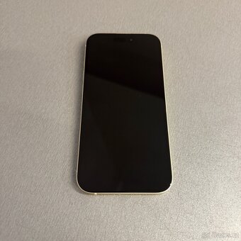 iPhone 15 128GB žlutý, jako nový, záruka - 5
