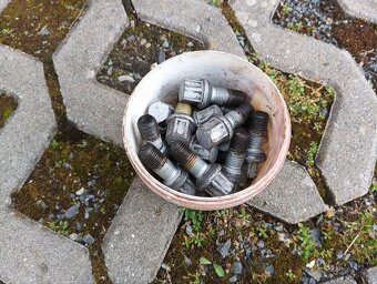 Alu kola 5x112 R15 Originál Škoda - 5