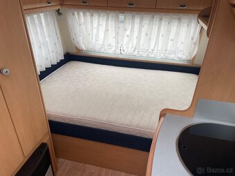 PRODÁNO Hobby De luxe 400, 4osoby, pevná postel, bojler - 5