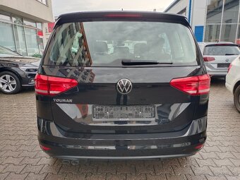 Volkswagen Touran 2.0TDI 110kW DSG Webasto ACC Full LED Qi - 5