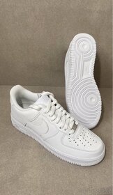 Nike Air Force 1 Low '07' White - 5
