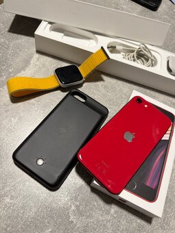 Apple IPhone SE Red + Watch 5 series 44 mm Silver - 5