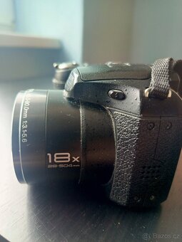 FujiFilm FinePix S2950 - 5