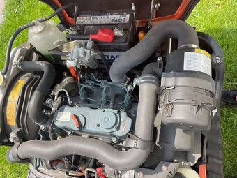 Minibagr Kubota U10-3 - 5