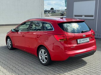 Kia Ceed 1.6 GDi 99 kW Exclusive Combi / ČR / DPH - 5