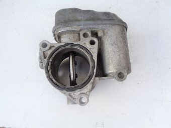VW Škoda Audi Seat 2.0TDi škrtící klapka Pierburg 03G128063B - 5