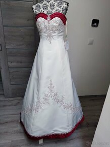 Značkové svatební šaty vel. 38 - 5