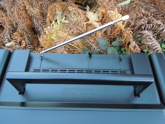 SONY  CFS  - 710L - 5