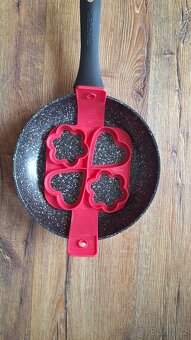 Silikonová forma- cena za komplet. - 5