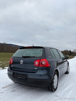 Volkswagen Golf V 1.6 75kW - benzín, rok 2006 - 5
