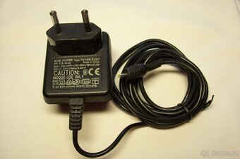 RŮZNÉ ADAPTÉRY - 5