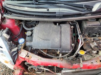 TOYOTA AYGO nahradni dily, ND - 5