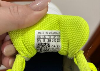 Chlapecké sálovky Adidas, vel, 38 - 5