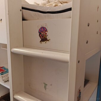 Postel se stolem SMASTAD IKEA - 5