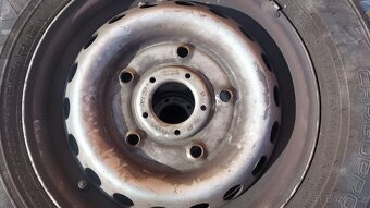 Letny pneu Ford custom - 5