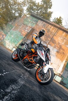 KTM SUPERDUKE 1290 R - 5