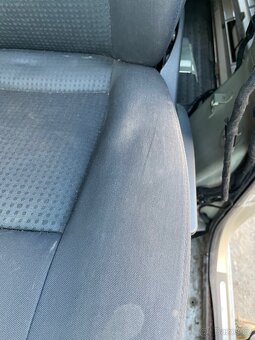 Přední pilotní sedadla VW MULTIVAN T5 - 5