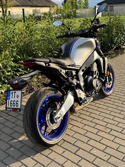 Yamaha MT-09 SP 2023 - 5
