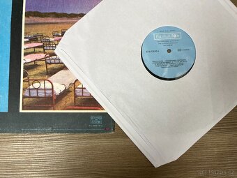 LP PINK FLOYD - A MOMENTARY LAPSE OF REASON - 5