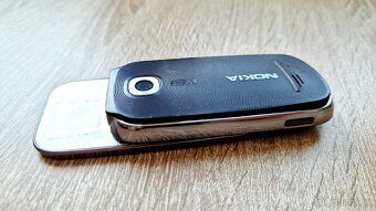 Nokia 7230 - 5