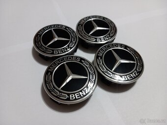 Středové krytky Mercedes 75mm, černé - 5