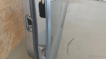 Levé zadní dveře Škoda Superb 3 kombi - 5