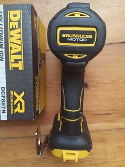 Nový Dewalt DCF887 Rázový utahovák - 5