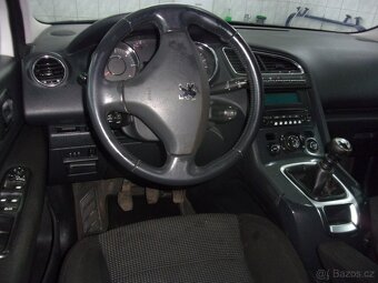 Peugeot 5008 2,0 HDi 7míst 150 - 5