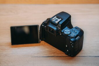Canon EOS 250D + 3 objektivy - 5