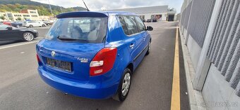 Fabia II 2009 najeto 96 000km - 5